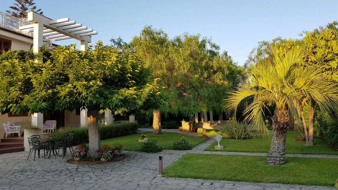 Villa Carmen - Relax A Marina Di Ragusa 0*,  Italy