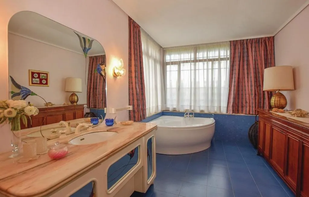Villa Carmen - Relax A Marina Di Ragusa 0*,